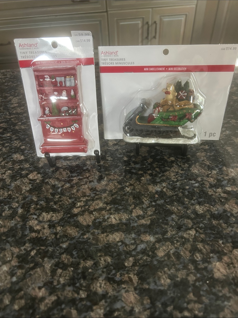 ASHLAND CHRISTMAS TINY TREASURES MINI DECORATION LOT OF 2 NWT